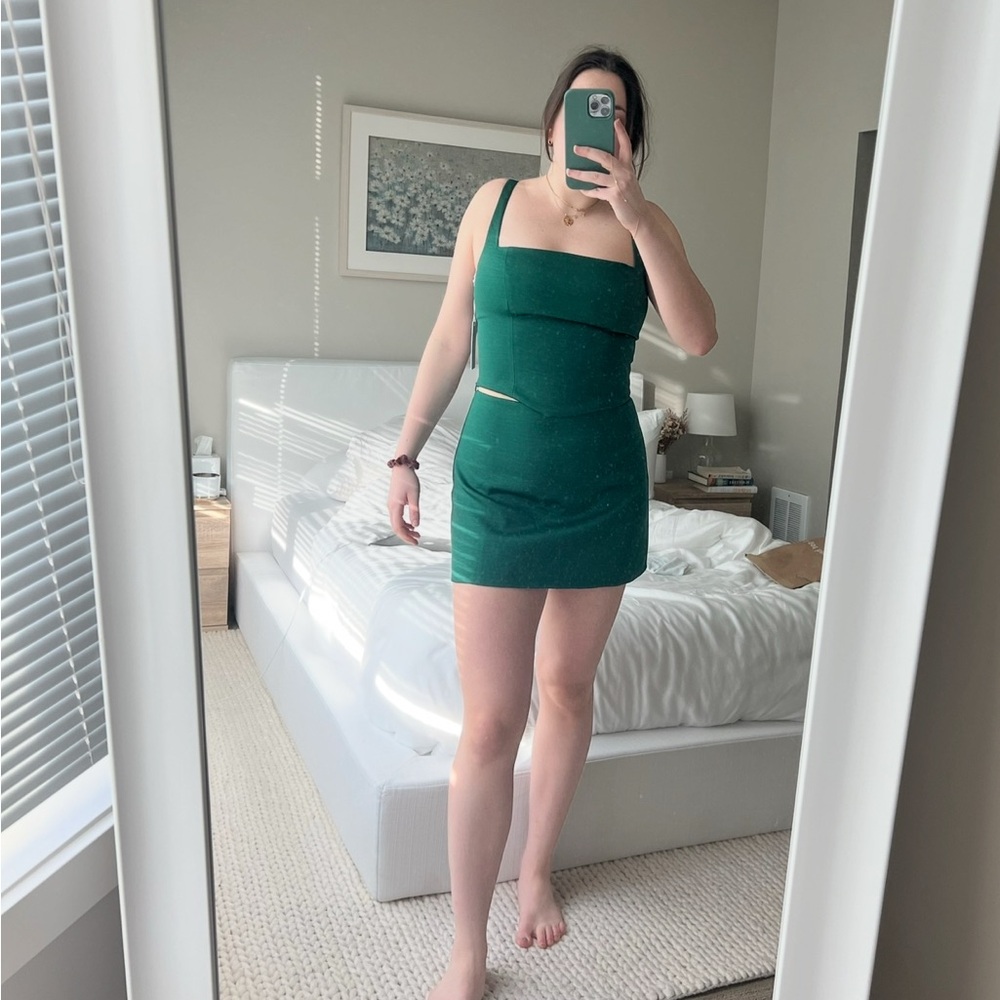 Reformation Two Piece Mini Set - Picture 2 of 5